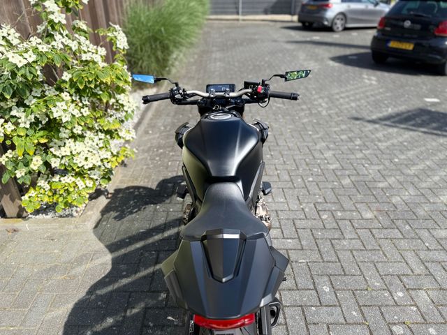 honda - cb-650-r