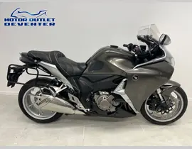 Honda VFR 1200 F DCT C-ABS 2012 occasion