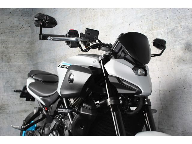yamaha - mt-07-y-amt