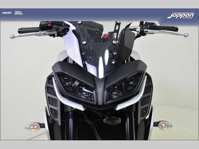 yamaha - mt-09-abs