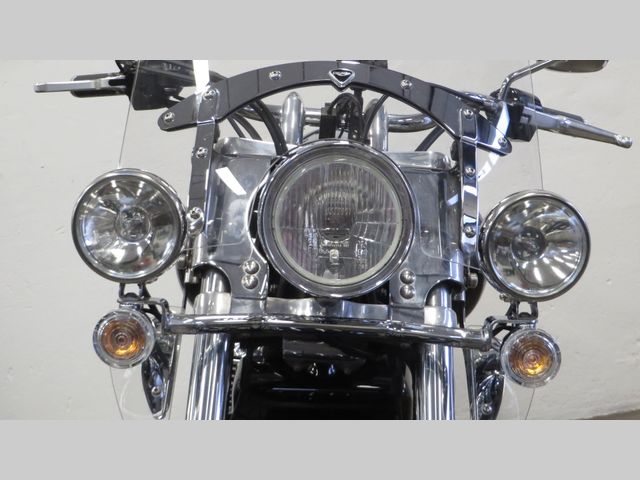 triumph - thunderbird