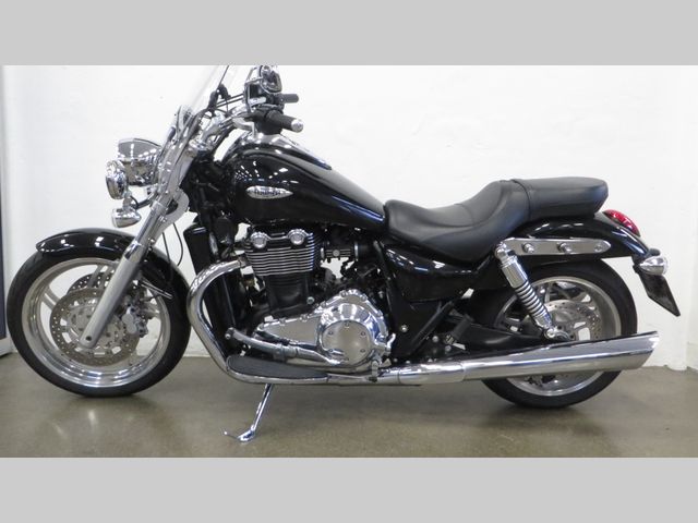 triumph - thunderbird