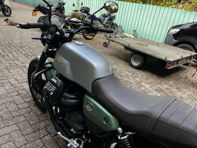 moto-guzzi - v-7