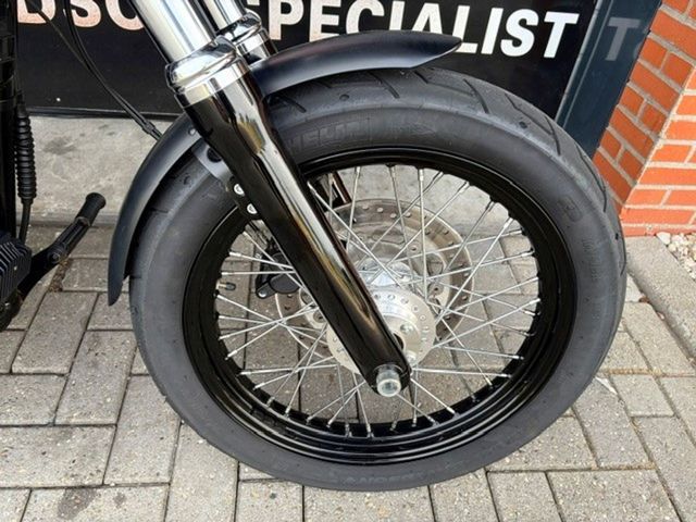 harley-davidson - street-bob-fxdb