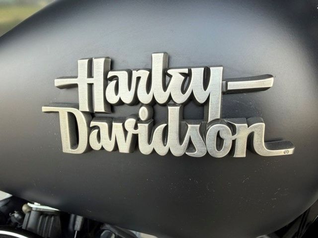 harley-davidson - street-bob-fxdb