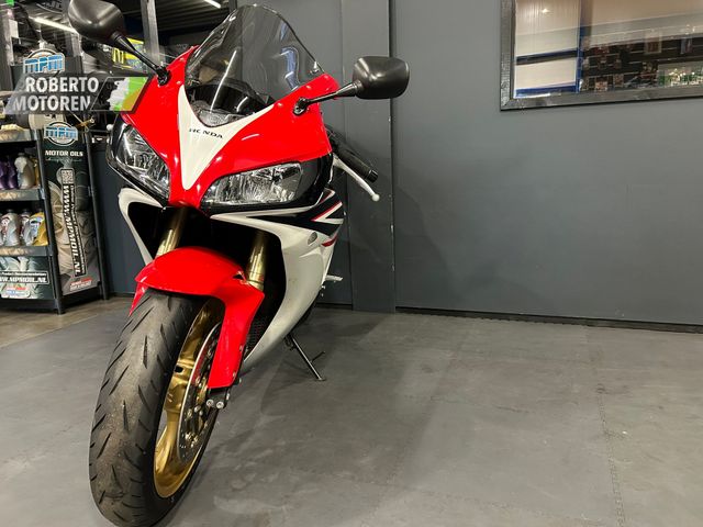 honda - cbr-1000-rr-fireblade