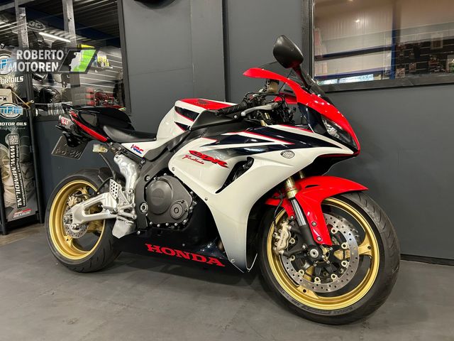 honda - cbr-1000-rr-fireblade