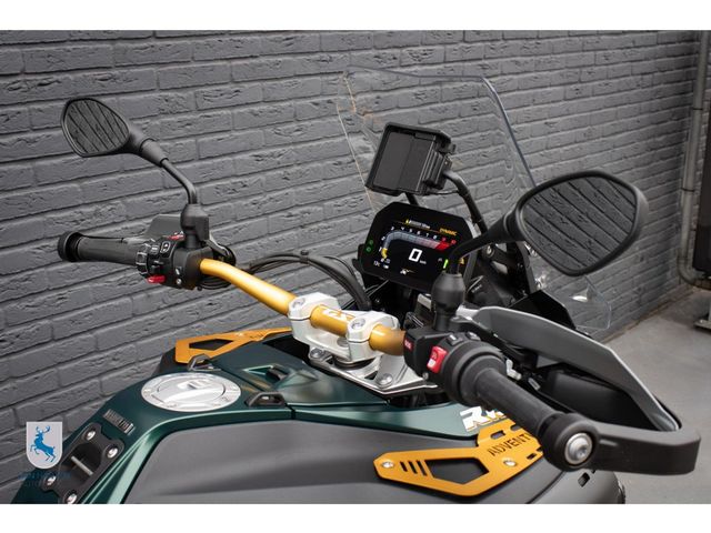 bmw - r-1300-gs-adventure