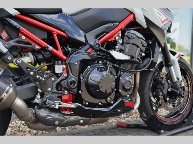 kawasaki - z900-performance