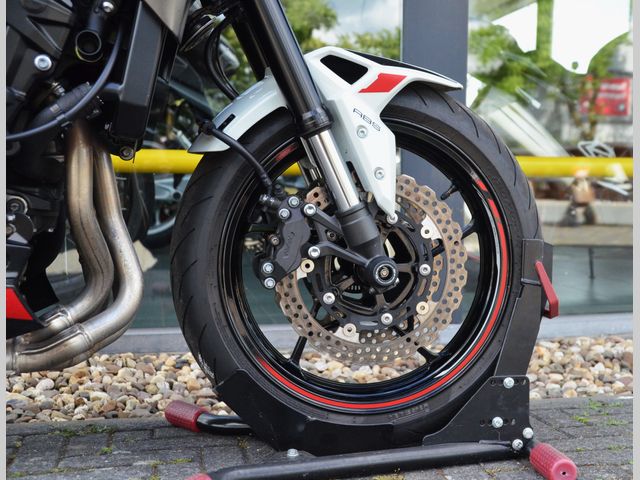 kawasaki - z900-performance