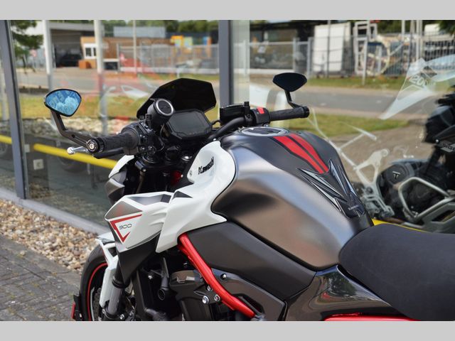 kawasaki - z900-performance