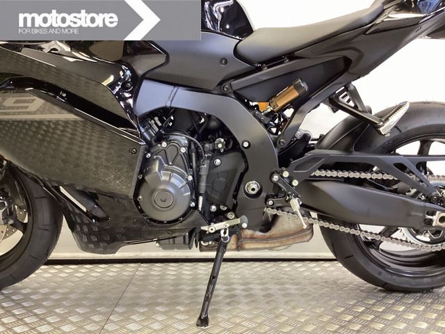 yamaha - yzf-r9