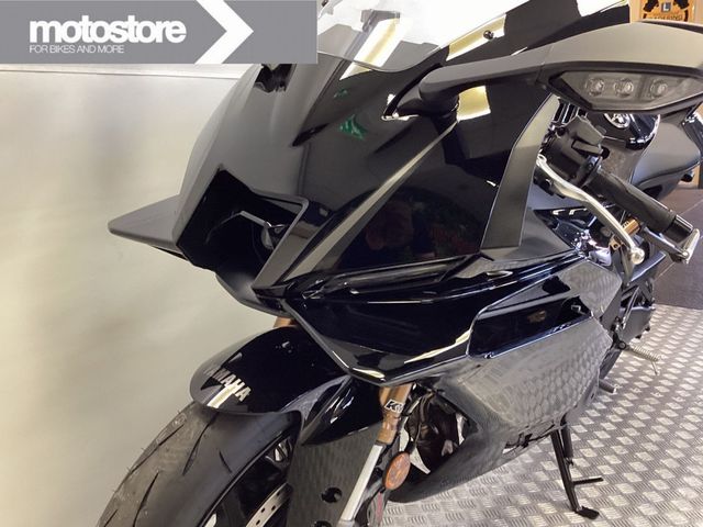 yamaha - yzf-r9