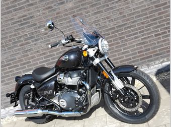 Royal Enfield Super Meteor 650 2026 nieuw