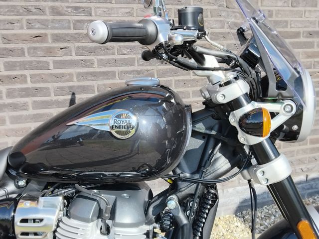 royal-enfield - super-meteor-650