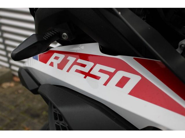 bmw - r-1250-gs-adventure