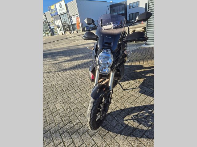kawasaki - versys-650-abs
