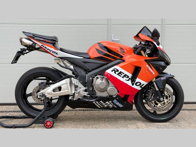 honda - cbr-600-rr