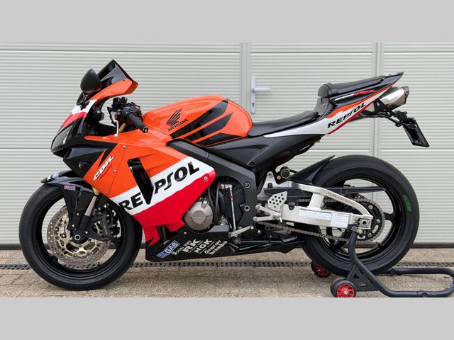 honda - cbr-600-rr