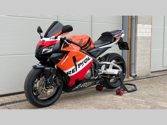 honda - cbr-600-rr