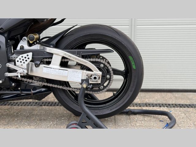 honda - cbr-600-rr