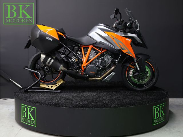 ktm - 1290-super-duke-gt