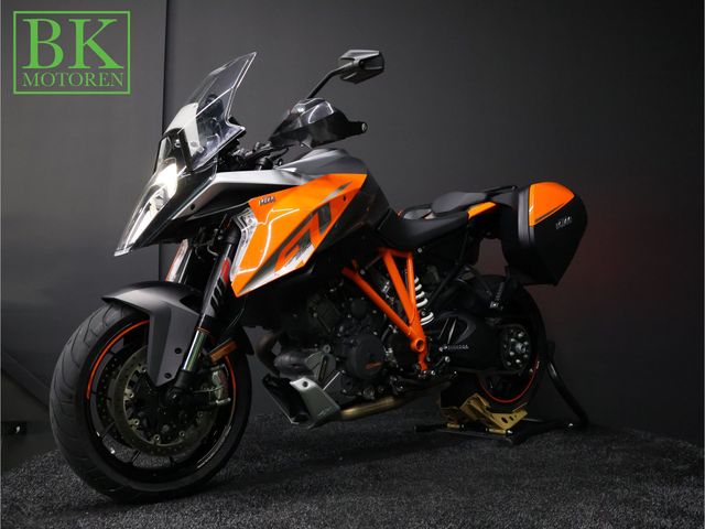 ktm - 1290-super-duke-gt