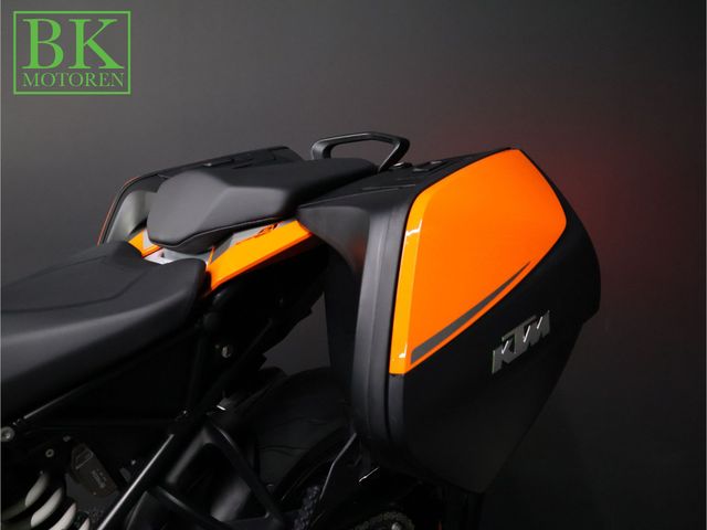 ktm - 1290-super-duke-gt