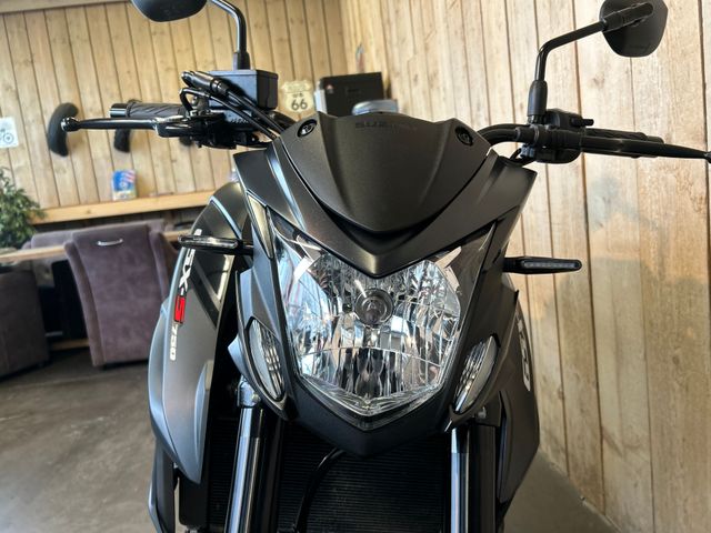 suzuki - gsx-s-750-a