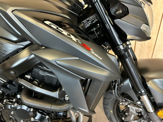 suzuki - gsx-s-750-a