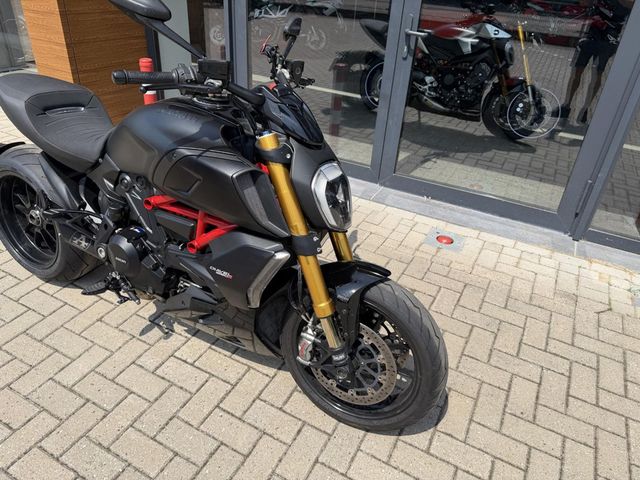 ducati - diavel-1260-s