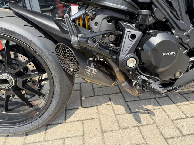 ducati - diavel-1260-s