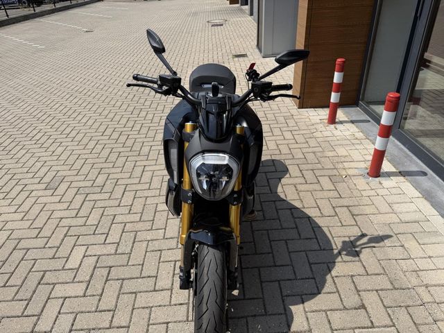ducati - diavel-1260-s
