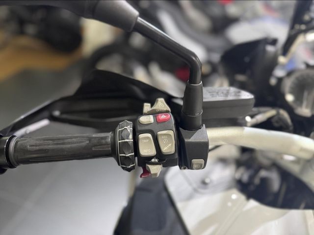 bmw - r-1200-gs-adventure