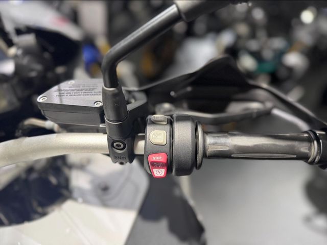 bmw - r-1200-gs-adventure