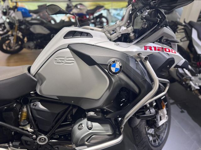 bmw - r-1200-gs-adventure