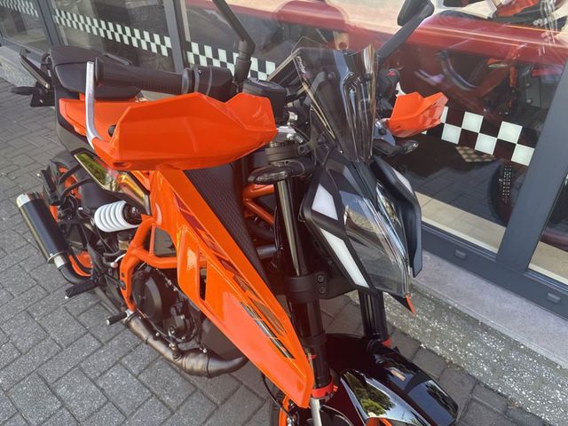 ktm - 390-duke-abs