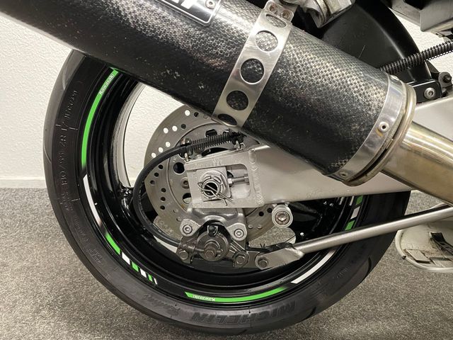 kawasaki - zxr-750