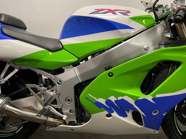 kawasaki - zxr-750