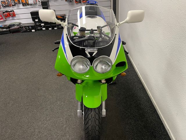 kawasaki - zxr-750