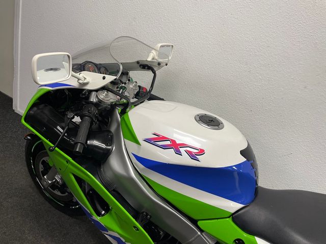 kawasaki - zxr-750