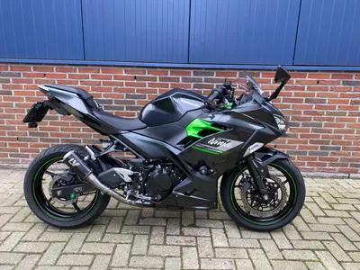 KAWASAKI NINJA 400 SPORT – foto 2