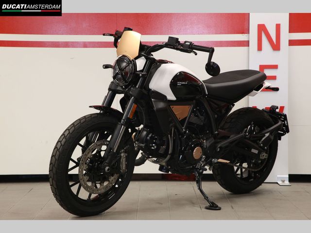 ducati - scrambler-ducati-10-anniversario-rizoma-edition