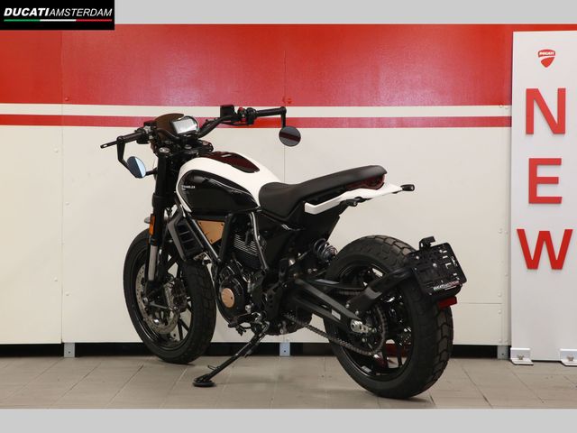 ducati - scrambler-ducati-10-anniversario-rizoma-edition