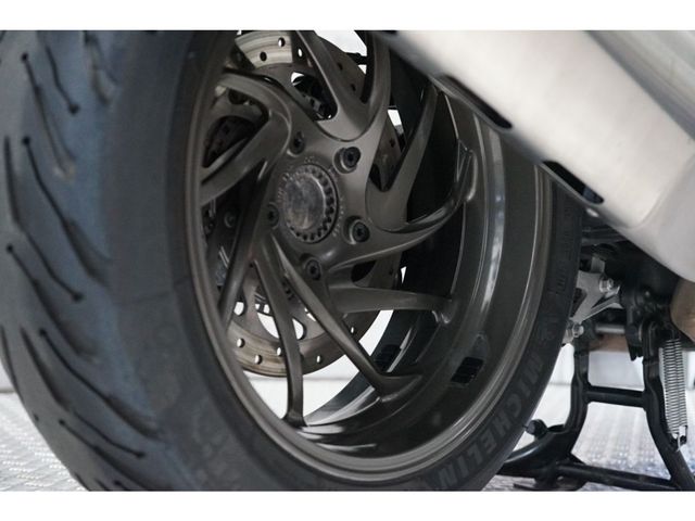 bmw - k-1600-gt