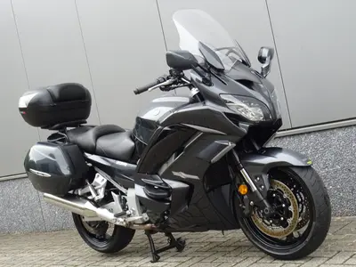 YAMAHA FJR 1300 AE – foto 2