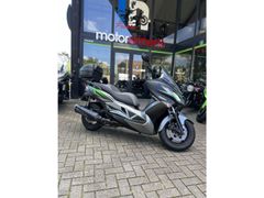 KAWASAKI J 300