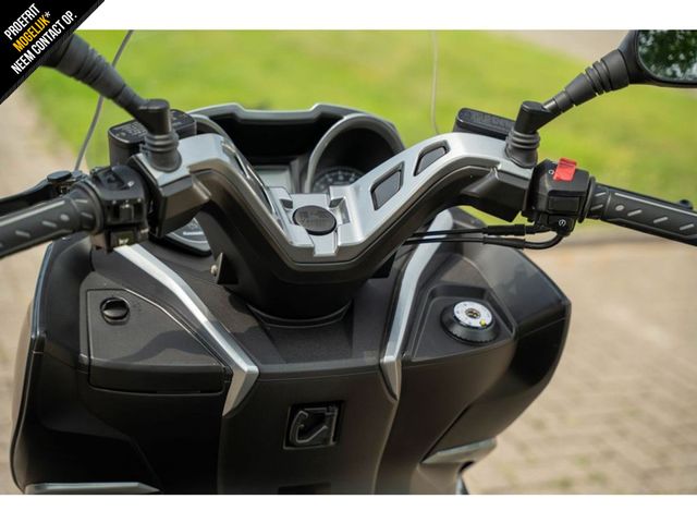 kawasaki - j-300