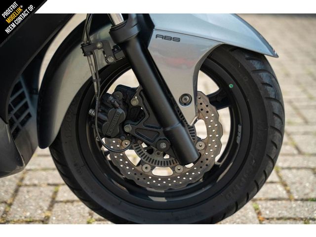 kawasaki - j-300
