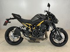KAWASAKI Z900
